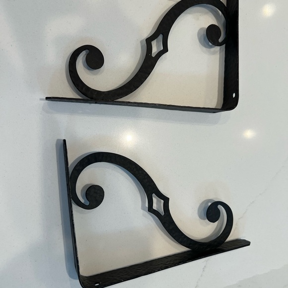 Shelf Brackets - Picture 2 of 3